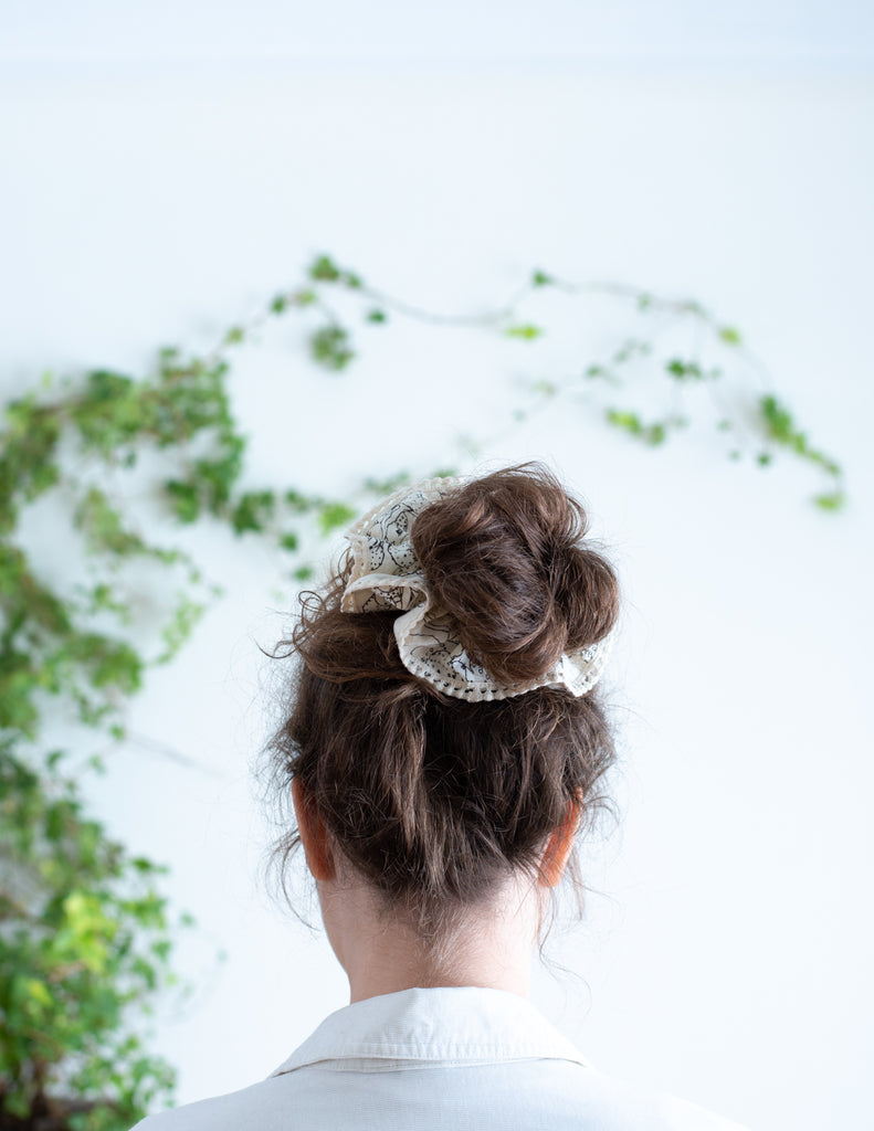 Chouchou à frange écru